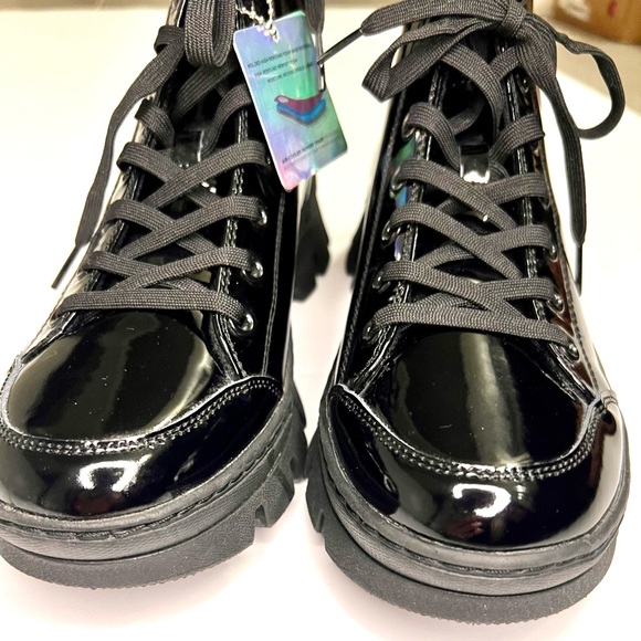 New Skechers Roadies Sneaker Black Boots - Rare Limited Edition Surge Patent Ave - Picture 15 of 16